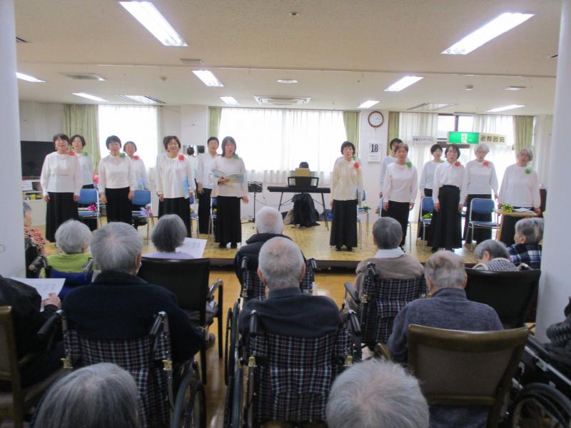 ���{�@�R���̒a����ɕl���΃n�~���O�l�����Ă���܂���