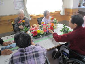 �u�Ƒ����̃g���[�Y�v�̐��ԕ��̕����A�t�����[�A�����W�����g�������J�Â��Ă��������܂���